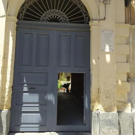 Casa Giuseppe Bed & Breakfast *